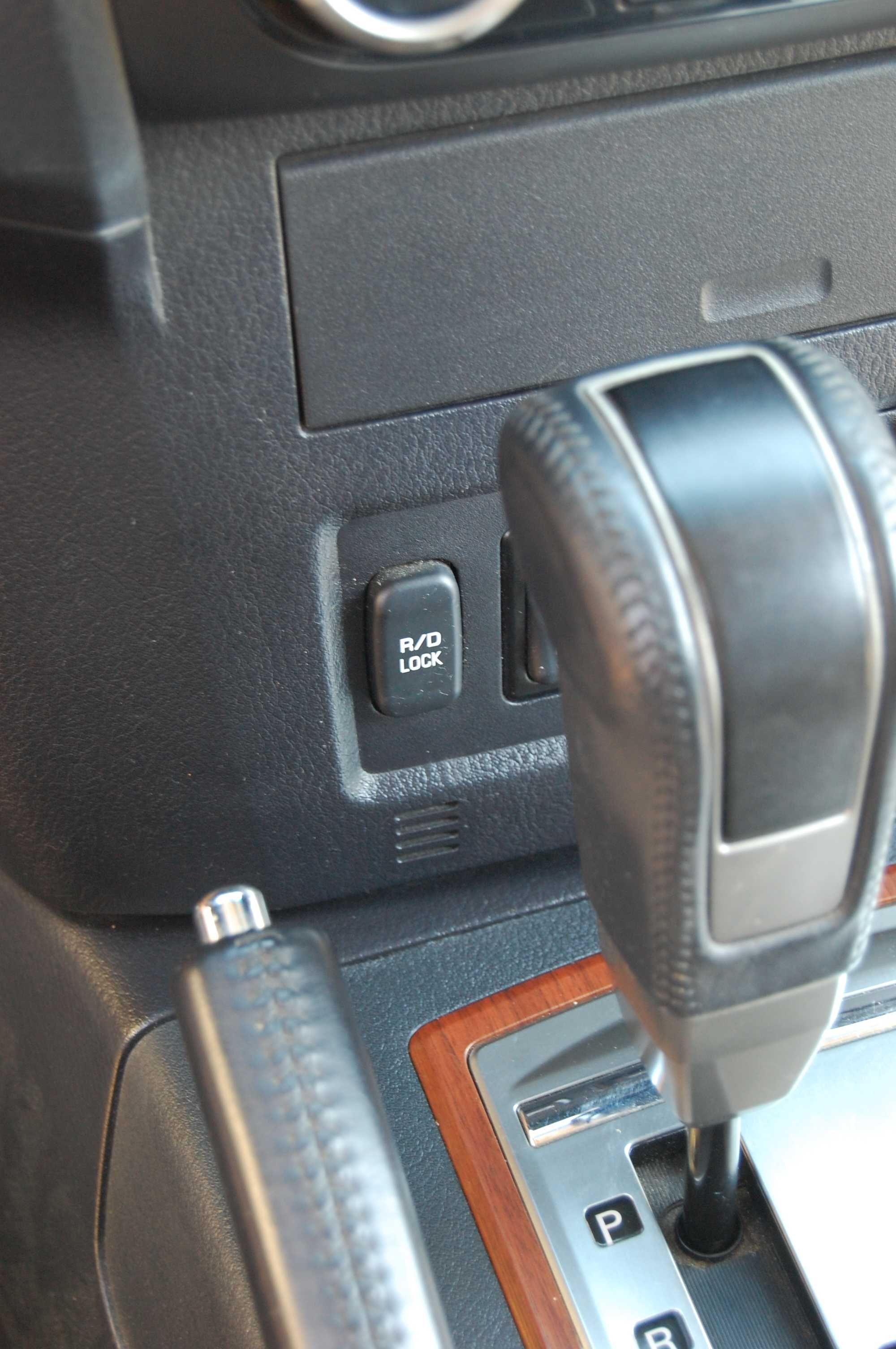 Продаю  Mitsubishi Pajero Wagon IV 2008 року випуску.
