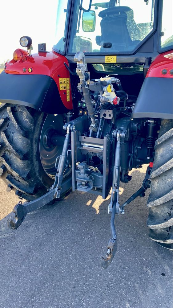 Massey Ferguson 5611 - Rezerwacja