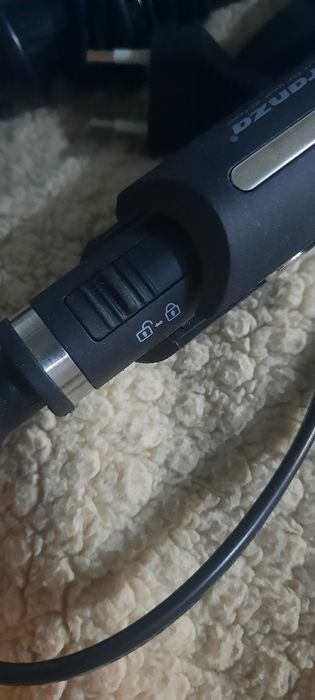 Продам плойку для локонов (волна)