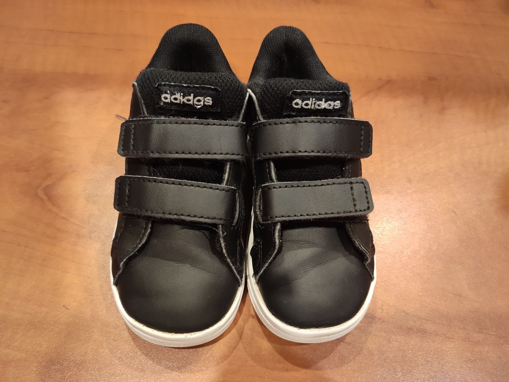 Adidasy dla chłopca rozmiar 23 ADIDAS