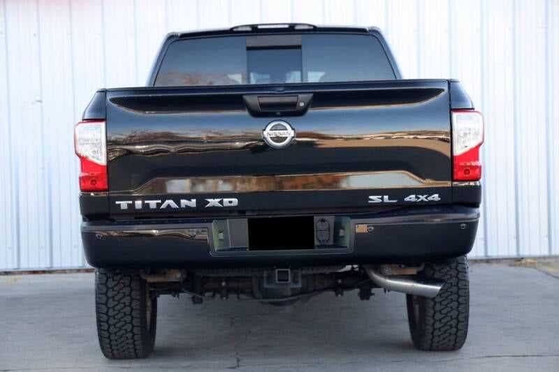 2019 Nissan Titan XD SL