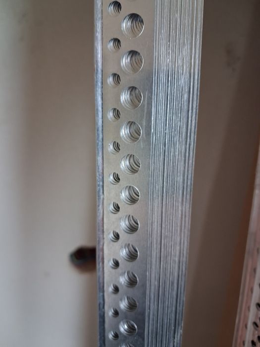 Narożniki aluminiowe