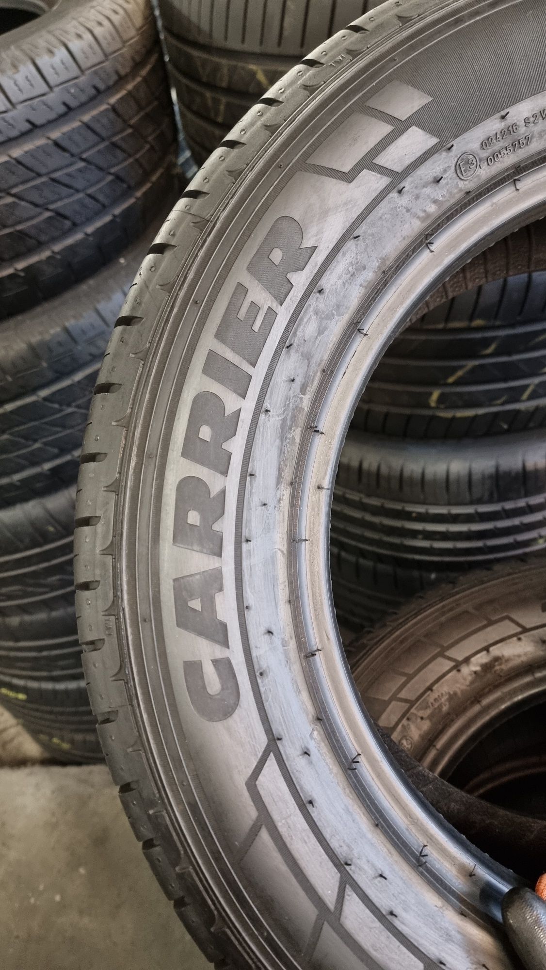 Шини літні 205х65хR15c Pirelli Carrirer / 4 Шт 99% Протектор 23рік