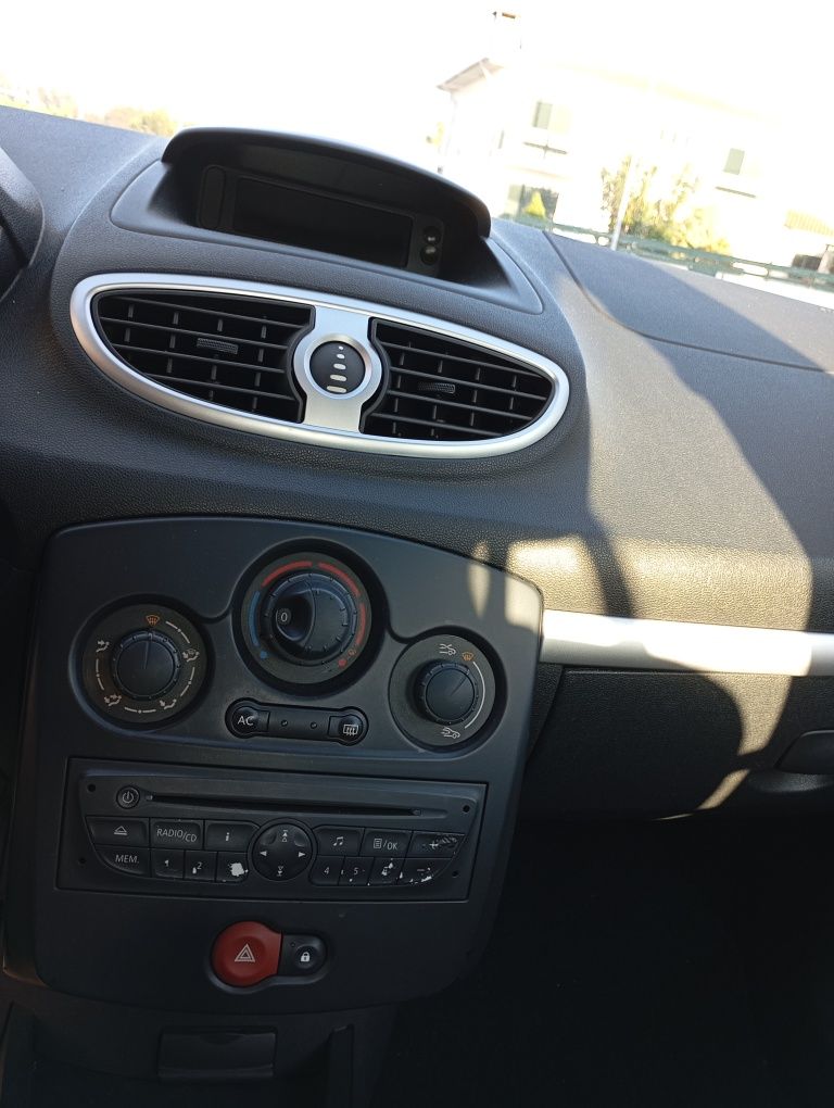 Renault Clio a gasolina
