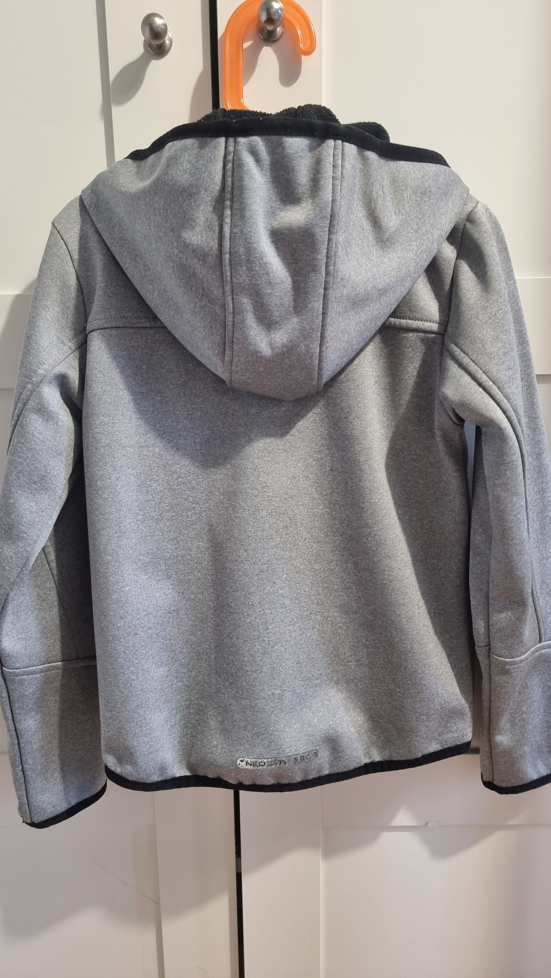 Kurtka chłopięca wiosenna rozmiar 140 softshell membrana 3000