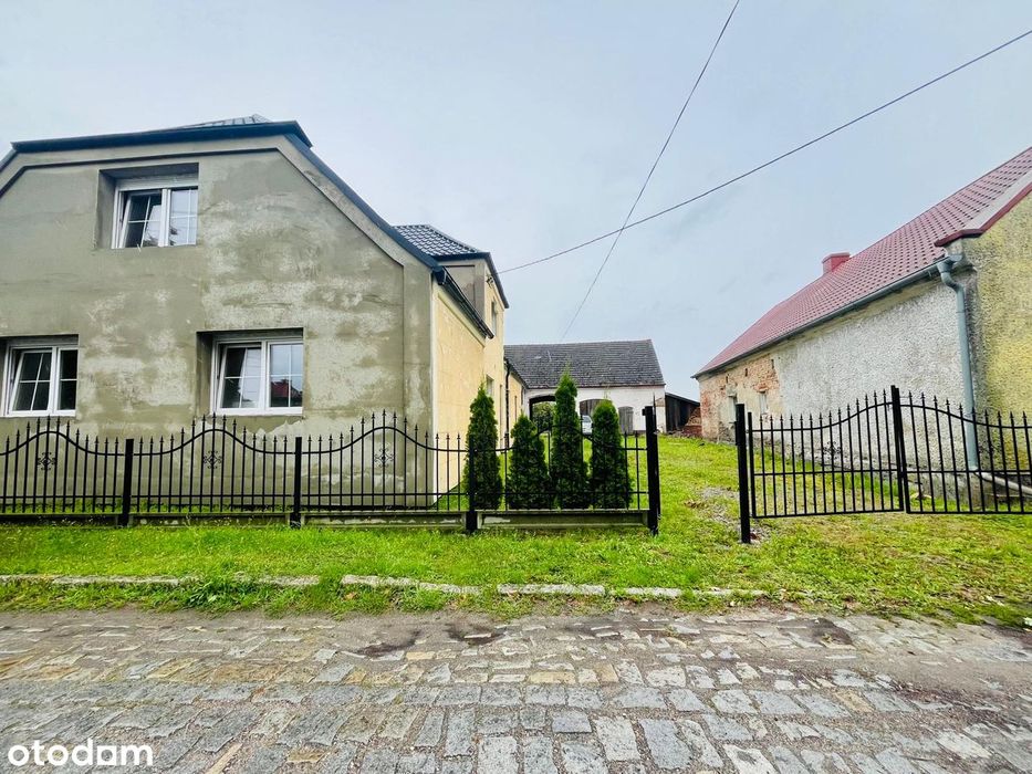 Na sprzedaż dom w stanie surowym w Mąkoszycach