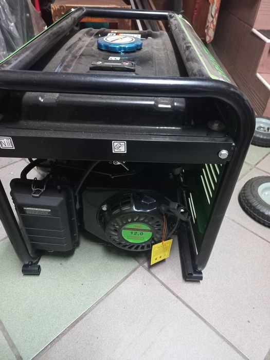 Sprzedam nowy agregat