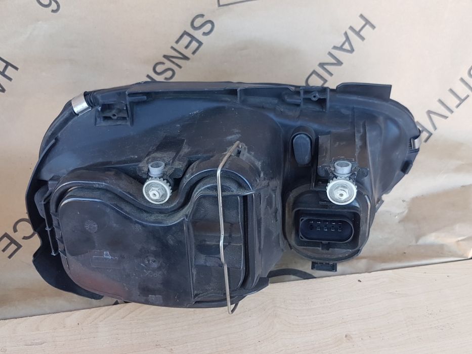 Lampa przód przednia prawa Volkswagen VW Golf 4 IV