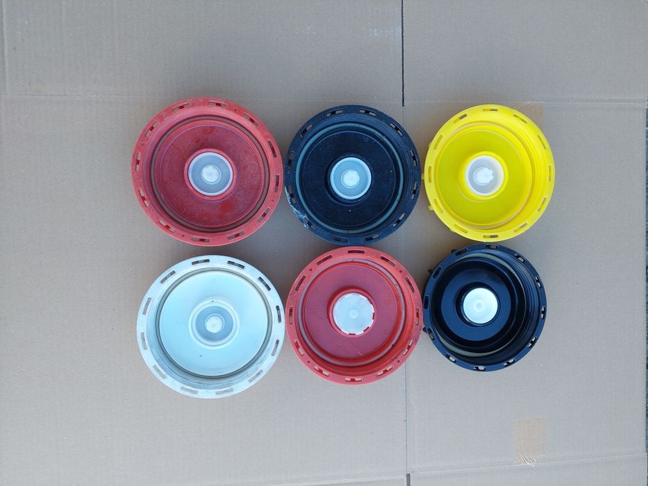 Dekiel nakrętka do zbiornika paletopojemnika 600l 1000l ibc