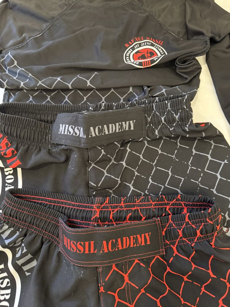 Roupa de  Jui Jitsu  tamanho s