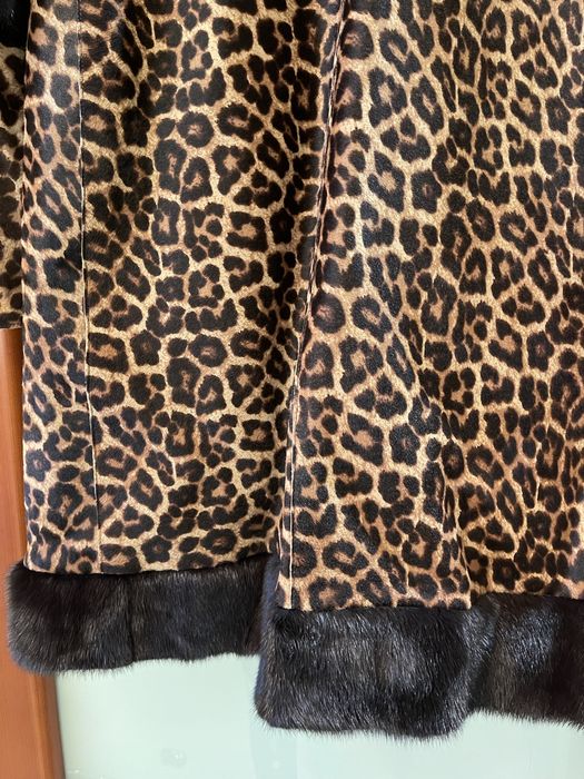 Продам Пальто стиль «Шанель»! 4800 грн! Торт уместен!