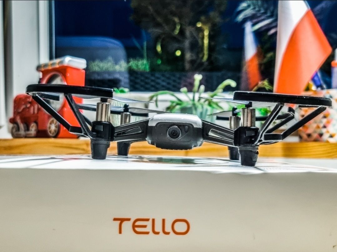 Dron DJI TELLO! Idealny do nauki latania!