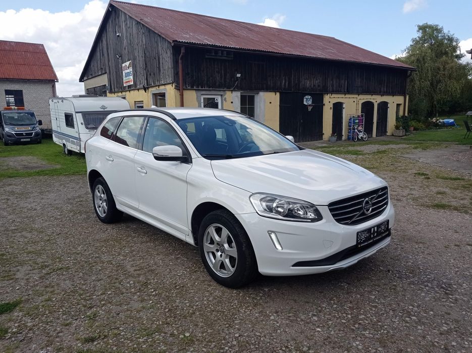 Volvo XC 60.  2.0 diesel  190 KM  Zarejestrowany