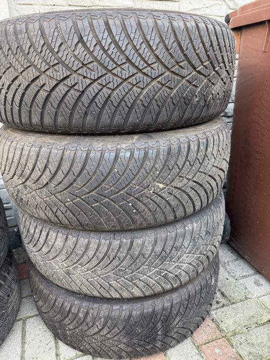 225/60/17,opony wielosezownoe/2024r/jak Nowe