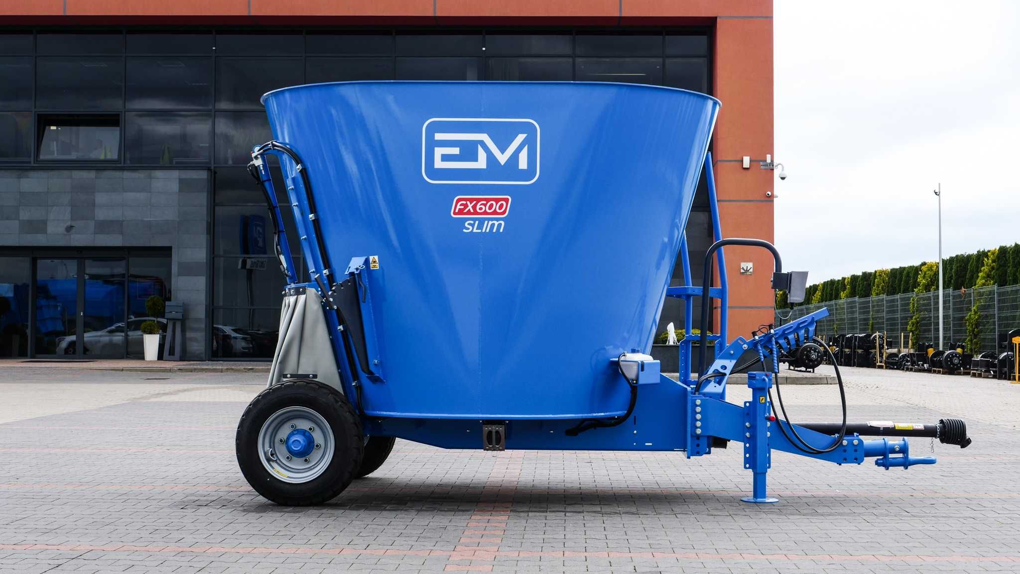 Wóz paszowy EM  RINO FX SLIM 600 (6m3) | Euromilk | Do wąskich obór