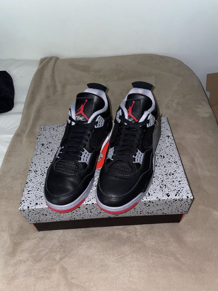 Jordan 4 Retro Bred Reimagined - n40