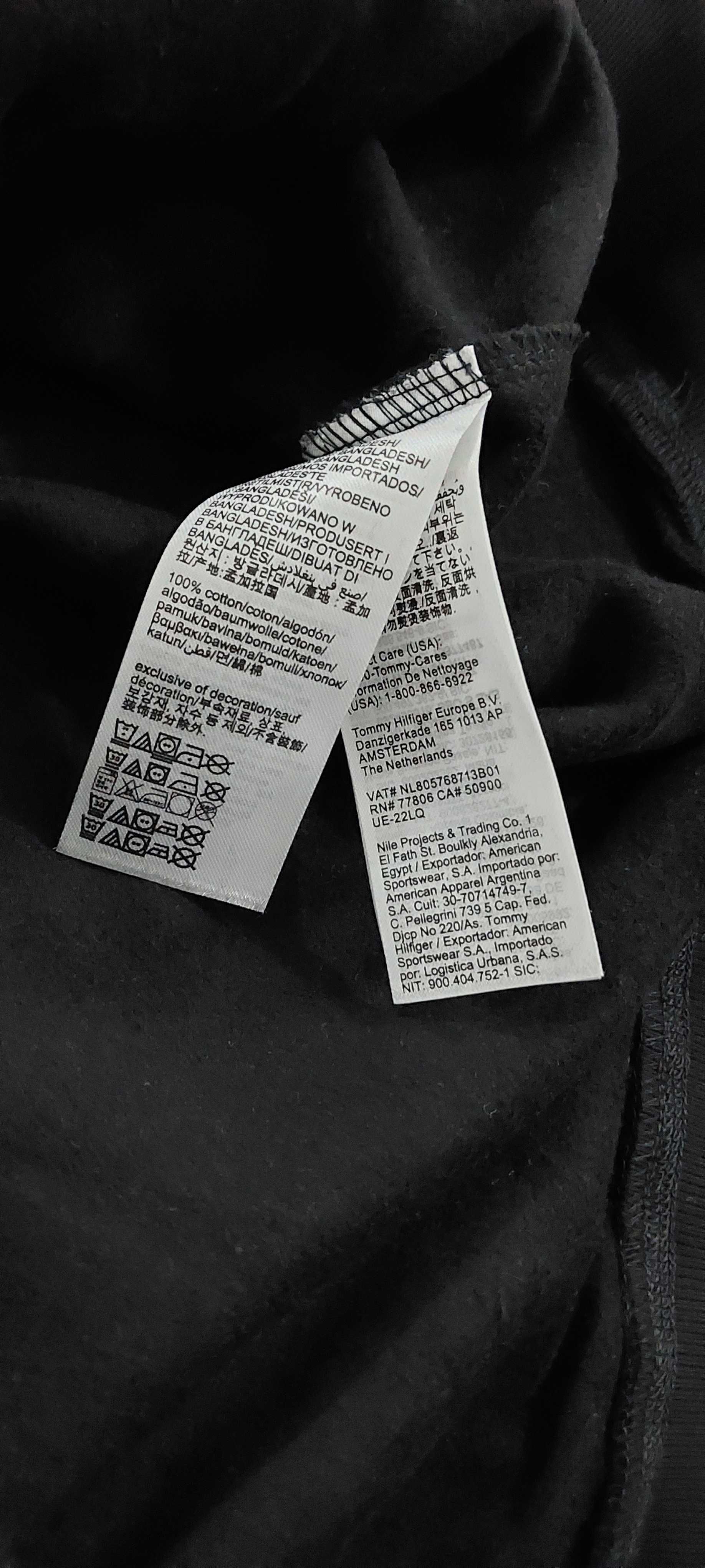 Hoodie Tommy Hilfiger badge (preto) - últimos tamanhos - C/portes
