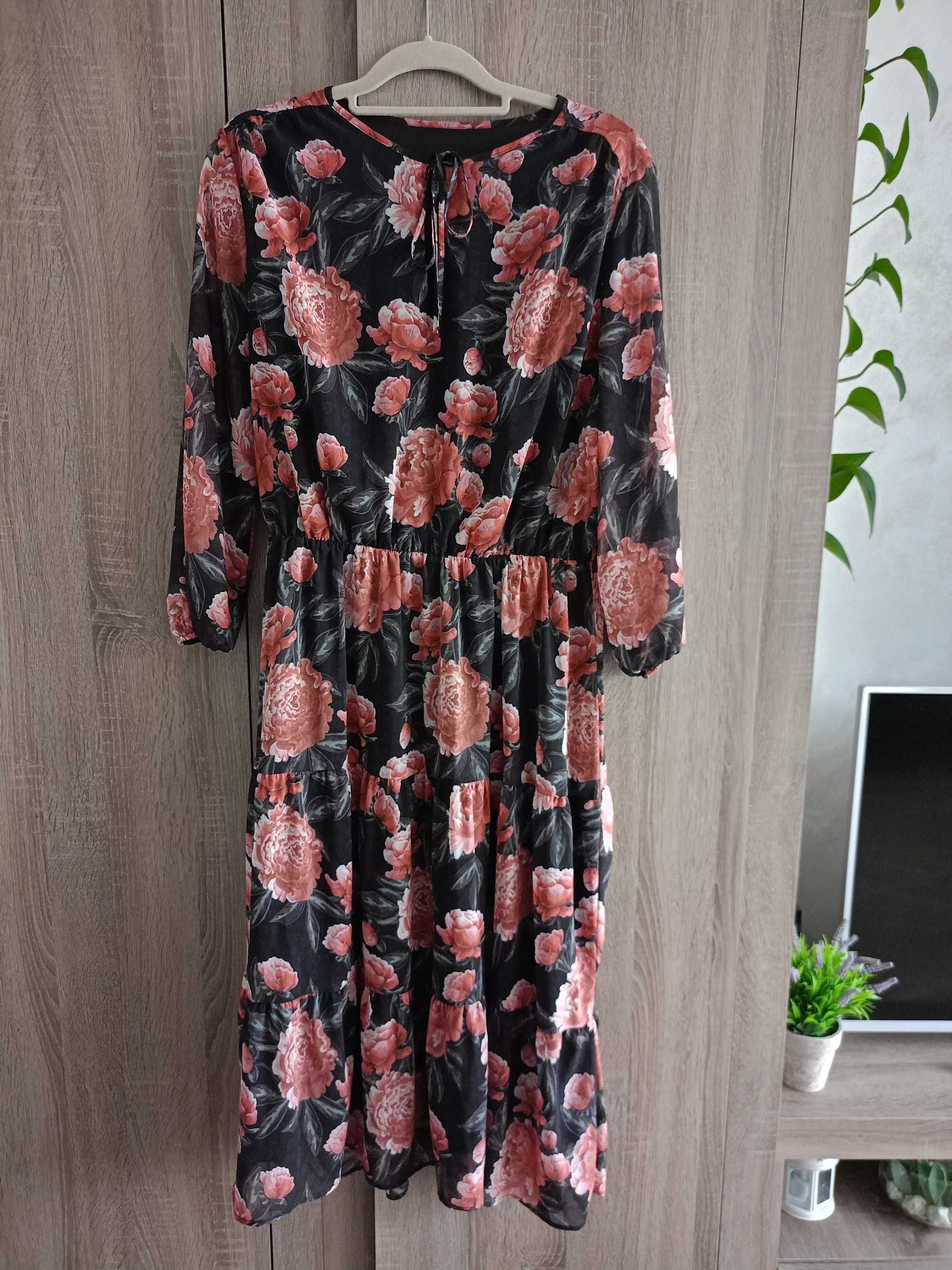 Sukienka Mohito rozm 42