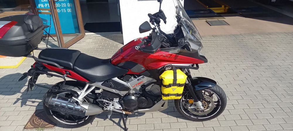 Honda VFR HONDA VFR800X 2015 R.