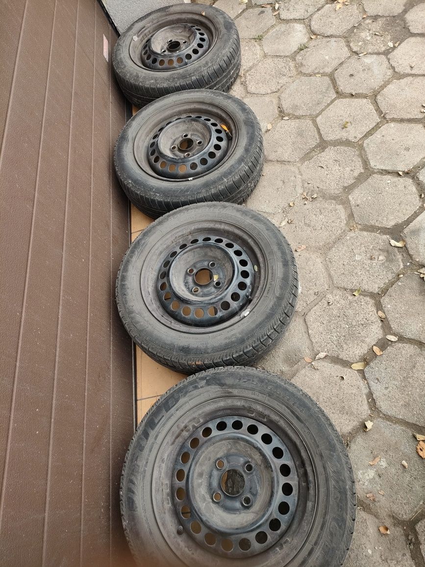 Koła , Felgi honda jazz ,Civic 4x100 et 45 5,5x14 fi 56,1