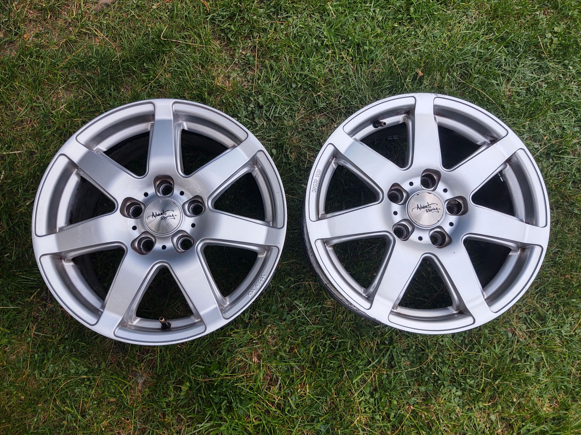 Komplet alufelg Advanti 16" 5x114.3 ET38