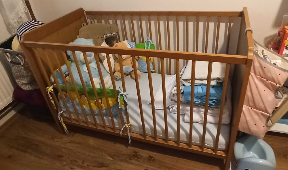 Łóżeczko dla maluszka drewniane Ikea