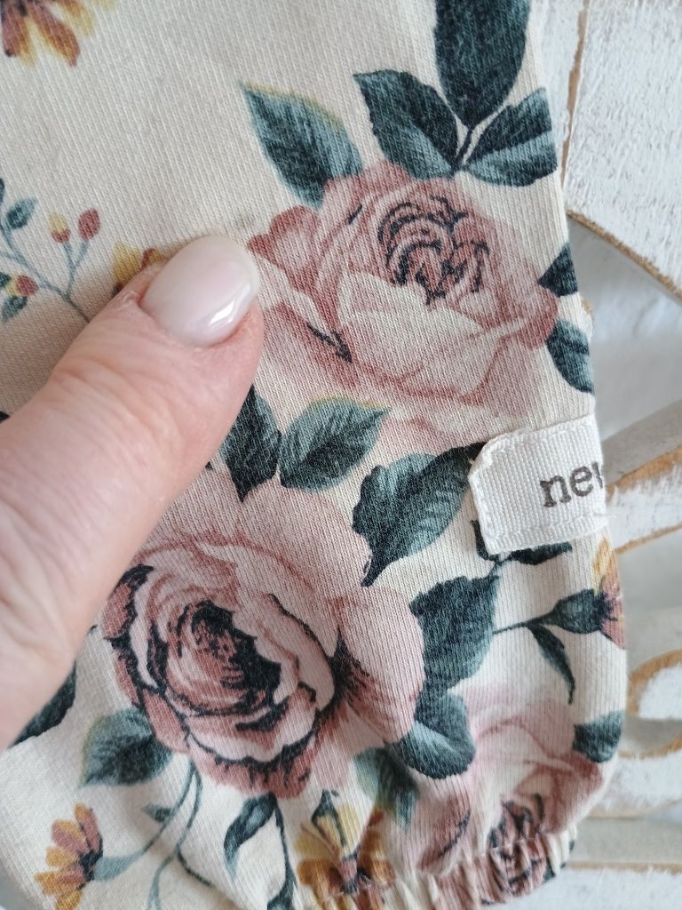 NEWBIE komplet bluzeczka plus legginsy rozmiar 92