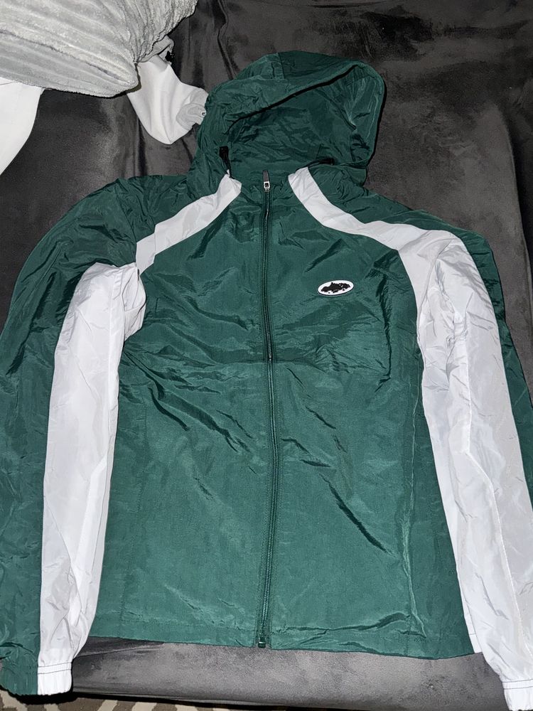 Casaco corteiz autentico spring jacket verde e branco