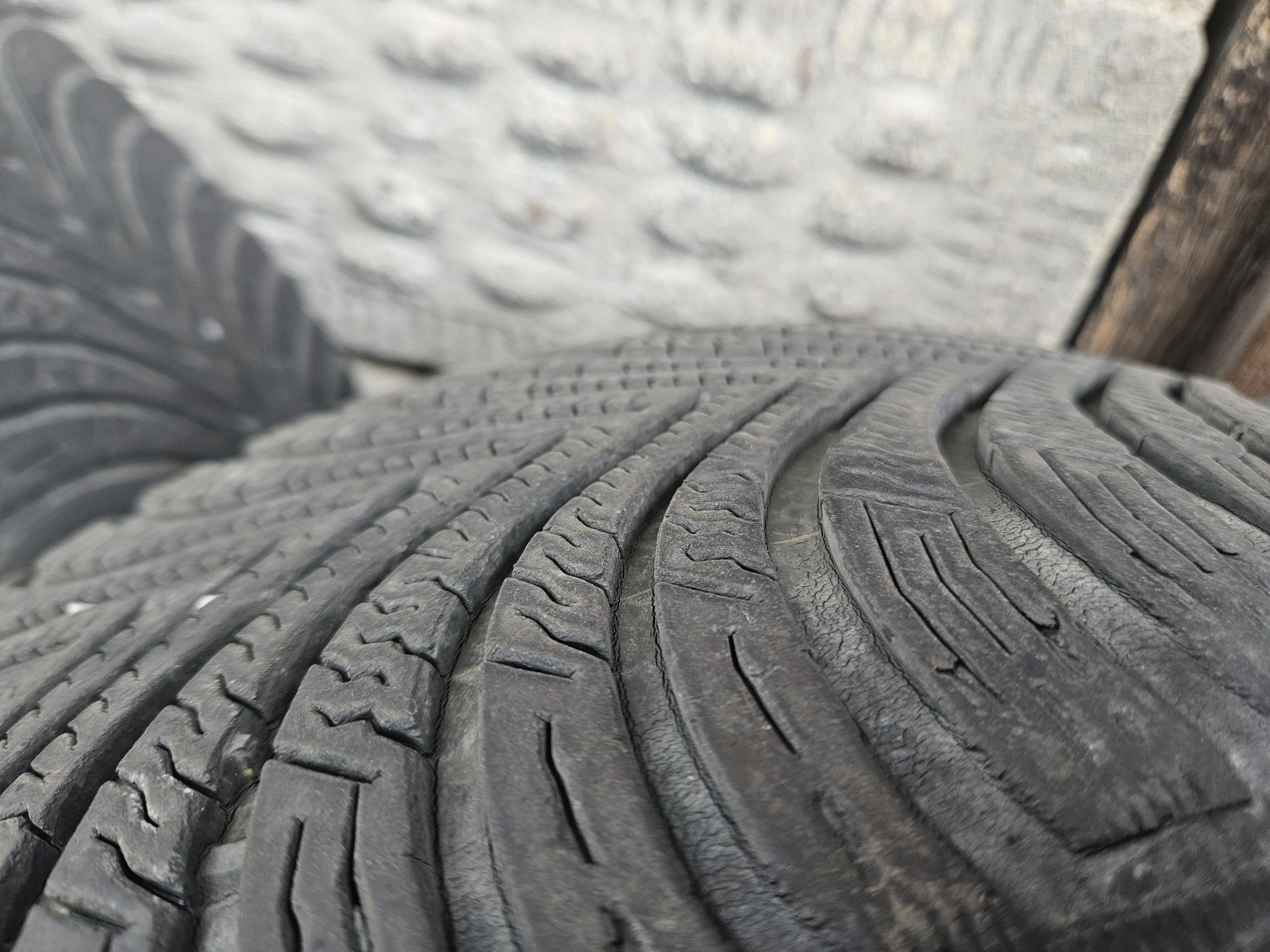Opony Michelin Alpin 5