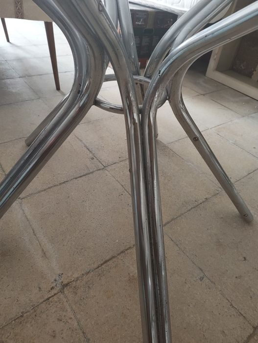 Mesa tubular estrutura sem tampo