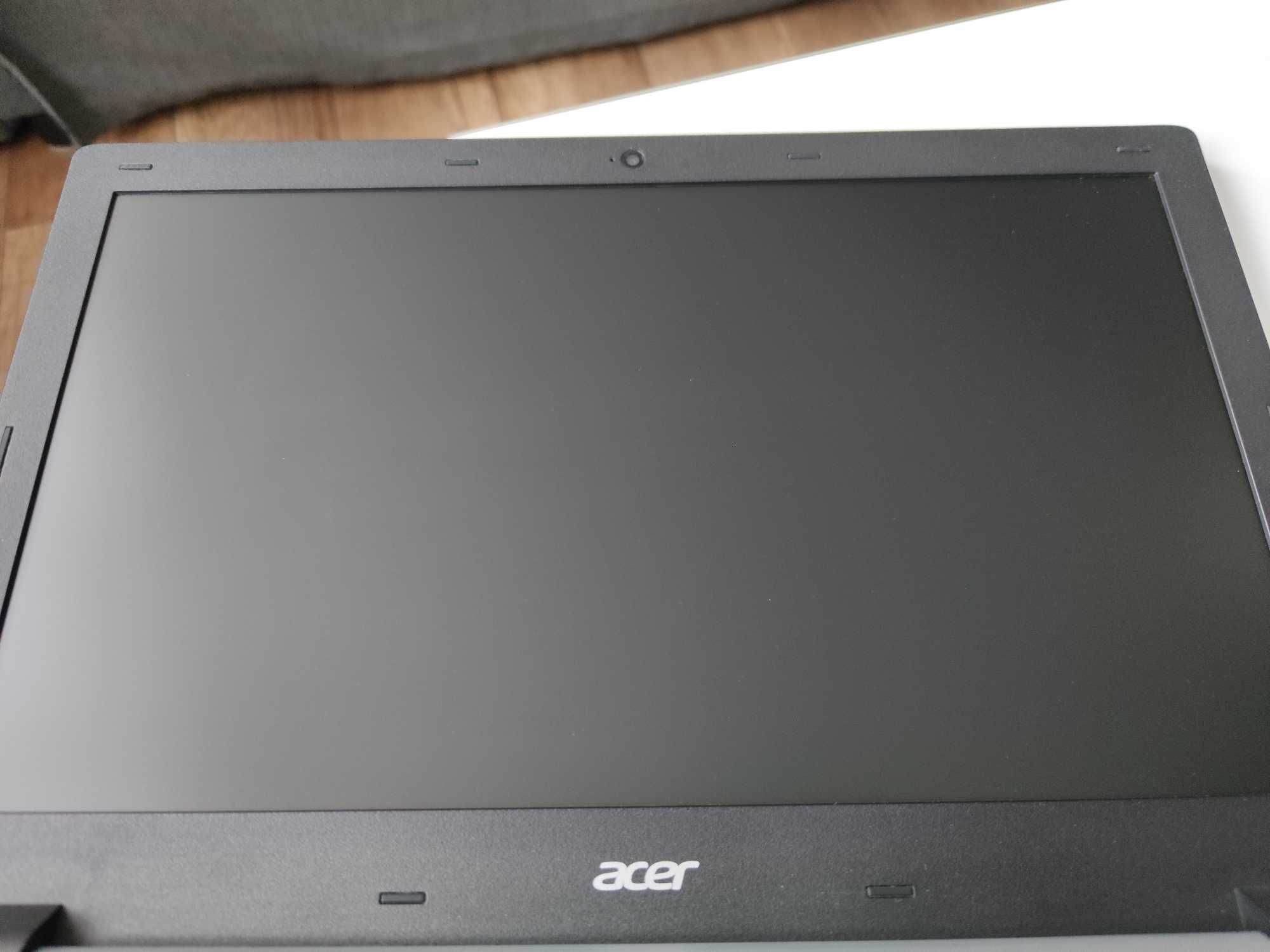 Laptop ACER Aspire V3-574G-75YA