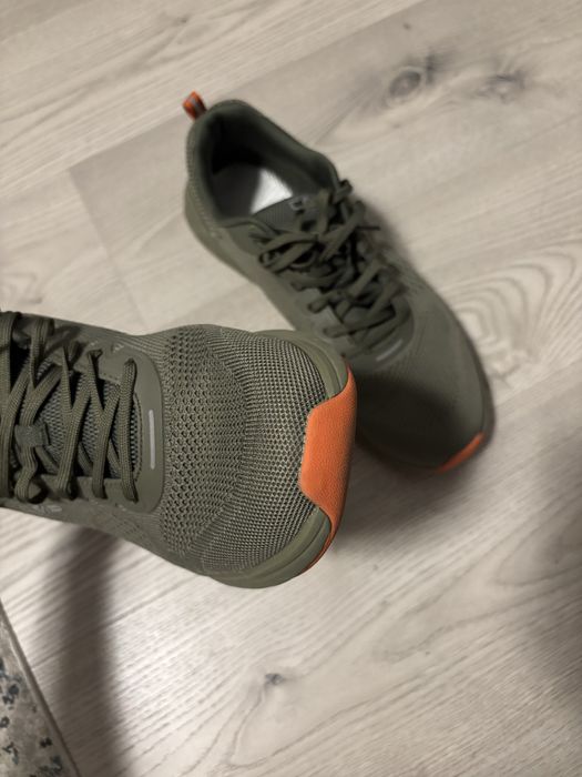 Кросівки чоловічі 46 cmp