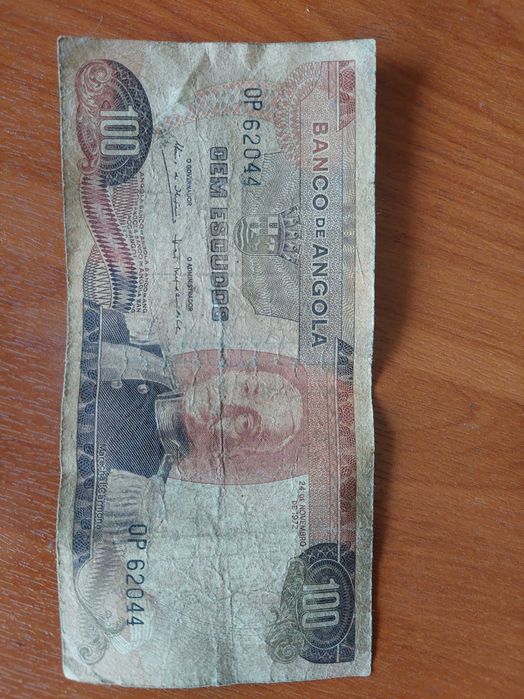 Nota 100 escudos "Marechal Carmona" Angola