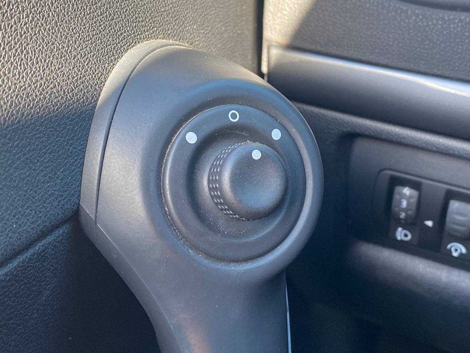 Продам автомобіль Renault Clio 3