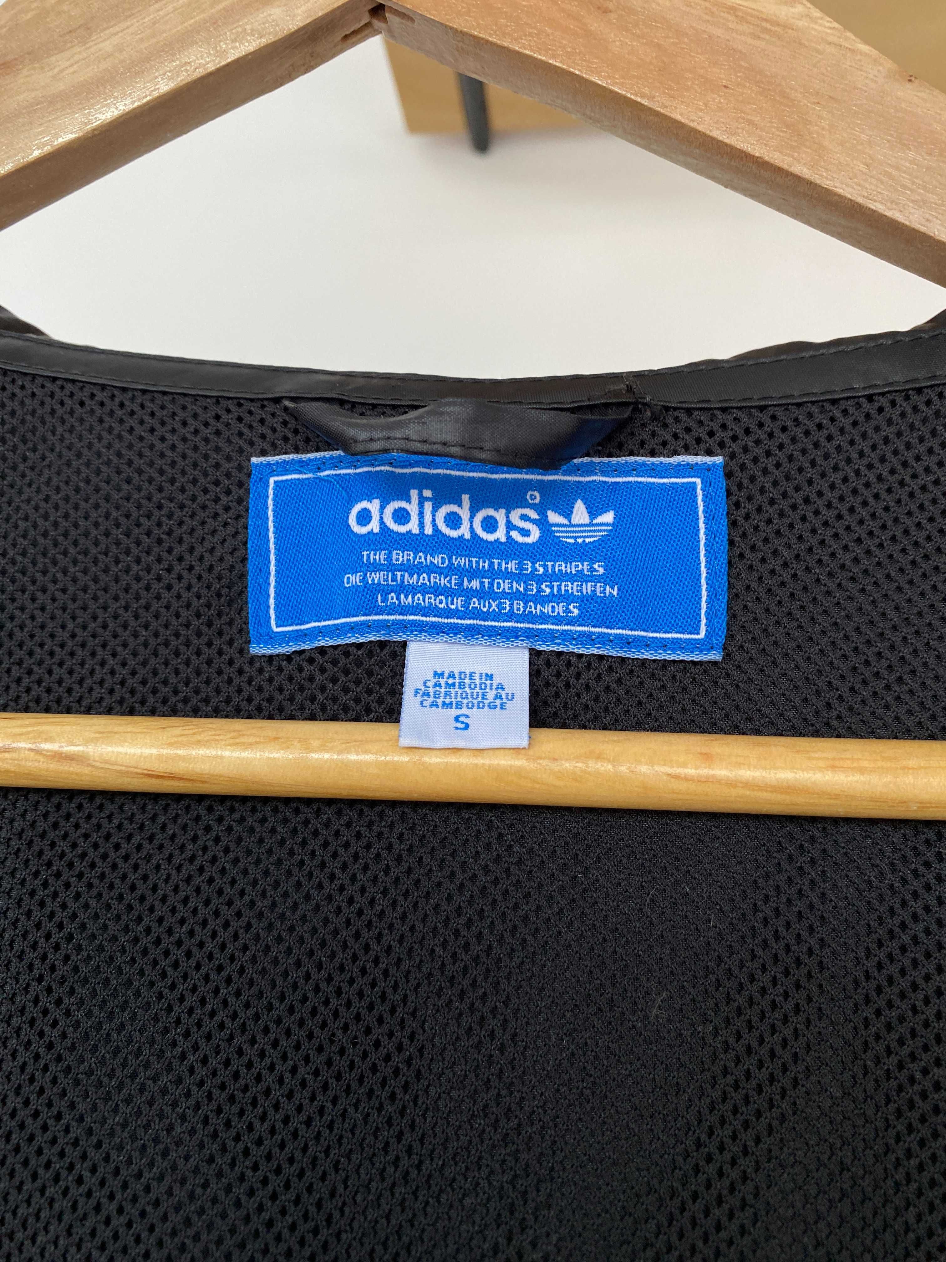 Вітрівка олімпійка Adidas Originals Parachute Jacket P01253 Оригінал!