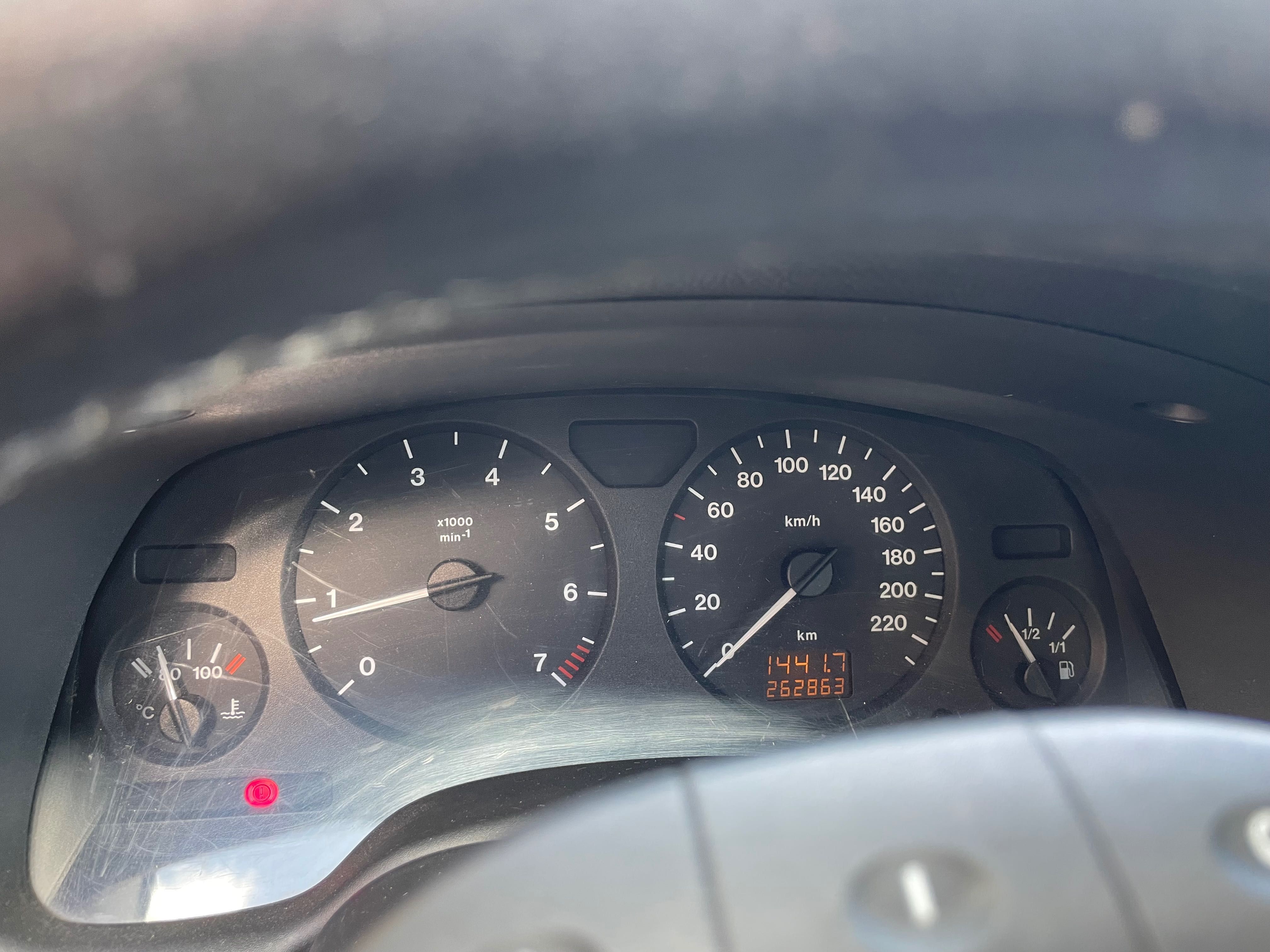 Opel Astra Caravan 1400, 16v 2001