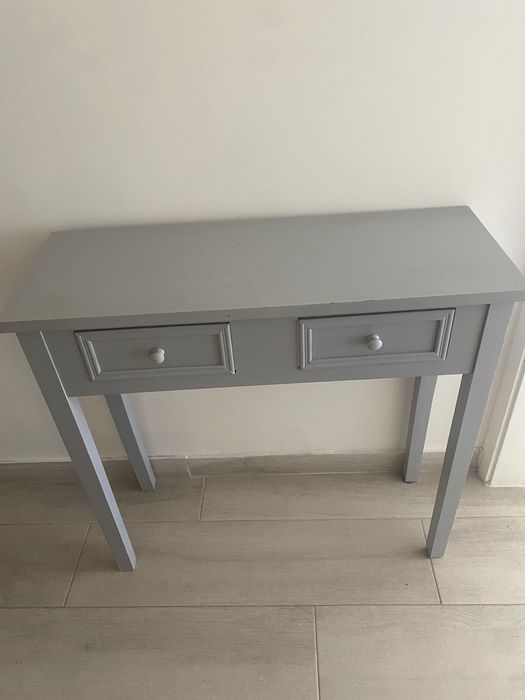 Consola homa cinzento