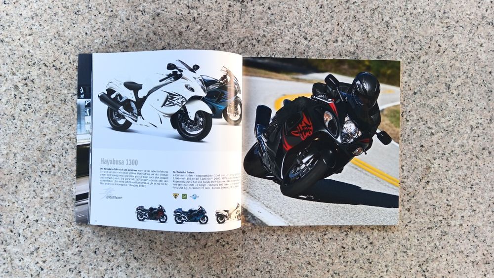 SUZUKI Hayabusa B-King Intruder i inne Program modeli 2010 Prospekt