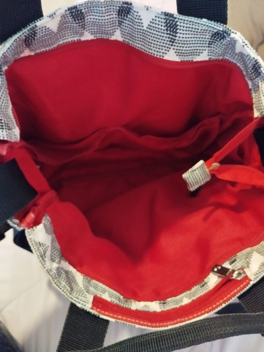 Torba w serca do wózka skip hop