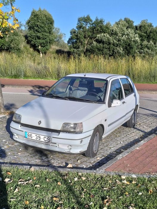 Renault Clio I RN 1.2 (1993) — de Coleção