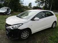 Hyundai I30 Uszkodzony . Pali jeżdzi .Poduszki całe .Salon Polska.