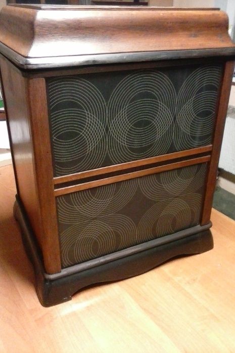 stary patefon Paillard/ szafkowy /