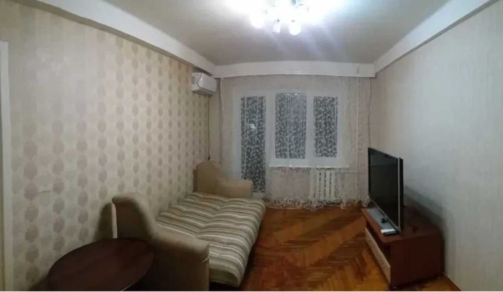 Продается 4-х комн. квартира по ул. Украинская, дом возле Проспекта