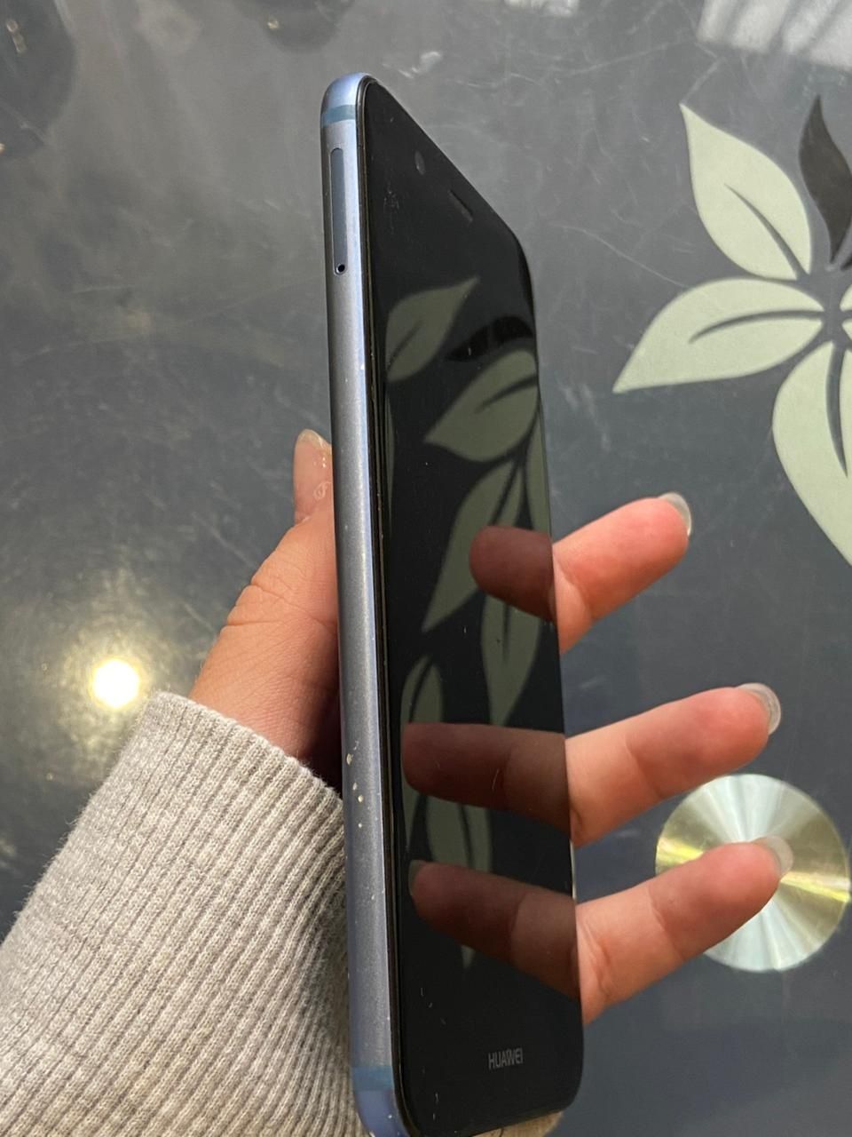 Продам Huawei Nova2