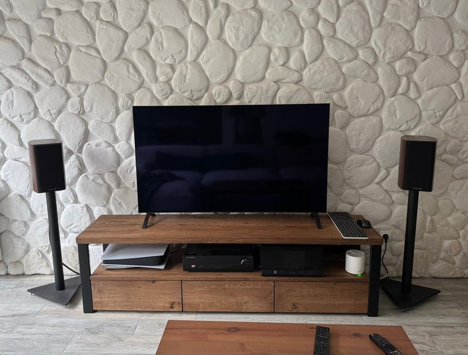 Szafka RTV 160. 120-200 cm  loft styl lity dąb, olej lakier Blum