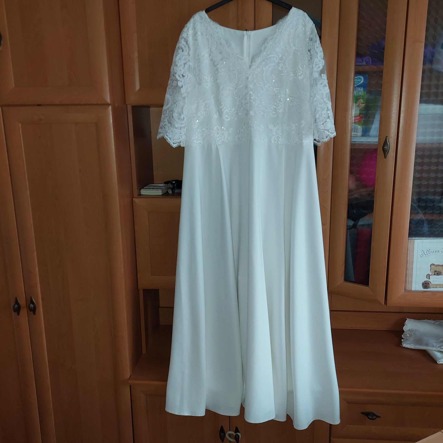 Suknia slubna plus size rozm 54 ecru