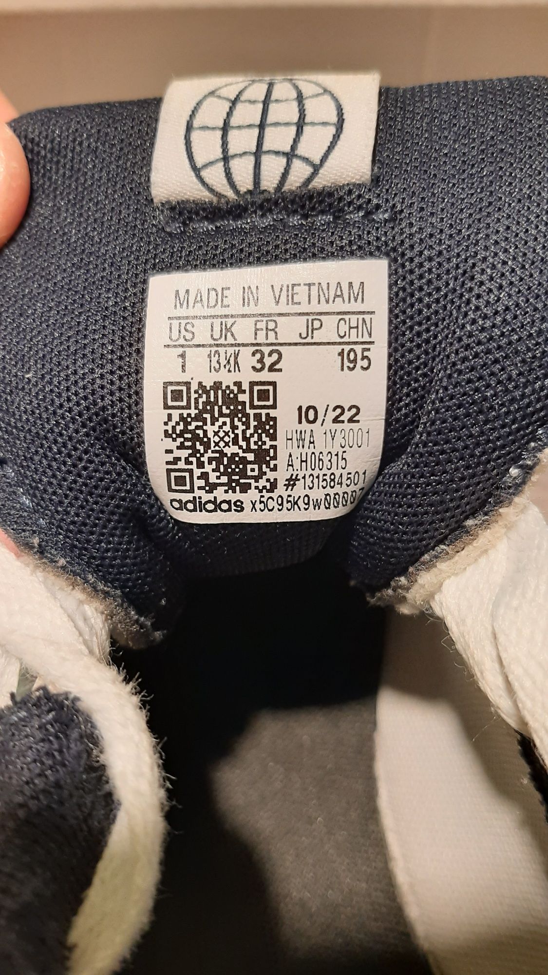 Кросівки дитячі Adidas 32p устілка 19.5см