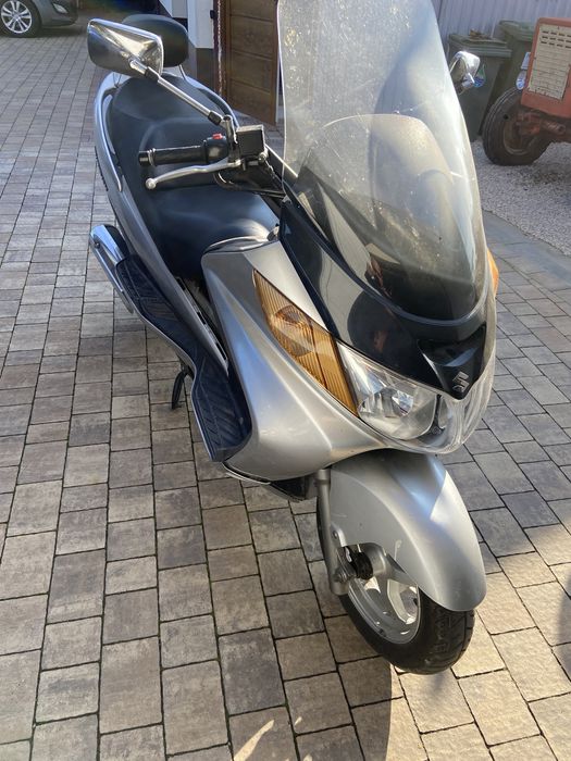Suzuki burgman am 250
