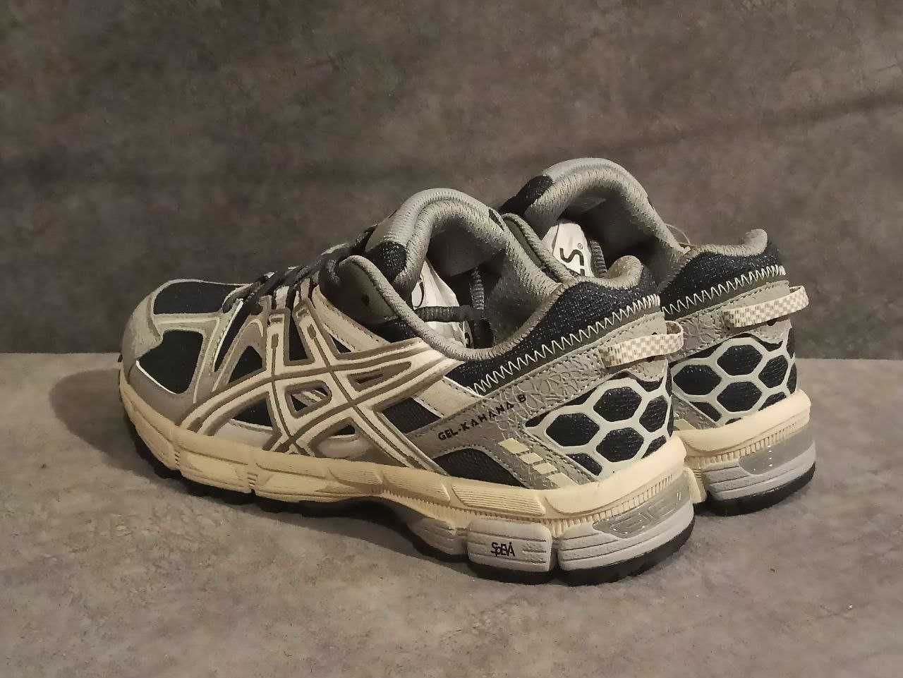 Asics Gel-Kahana 8 Grey легкі та зручні кросівки
