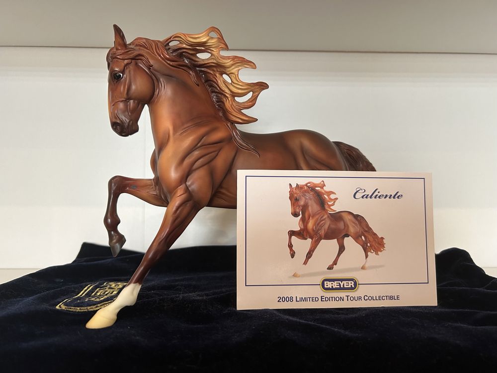 Breyer traditional Caliente